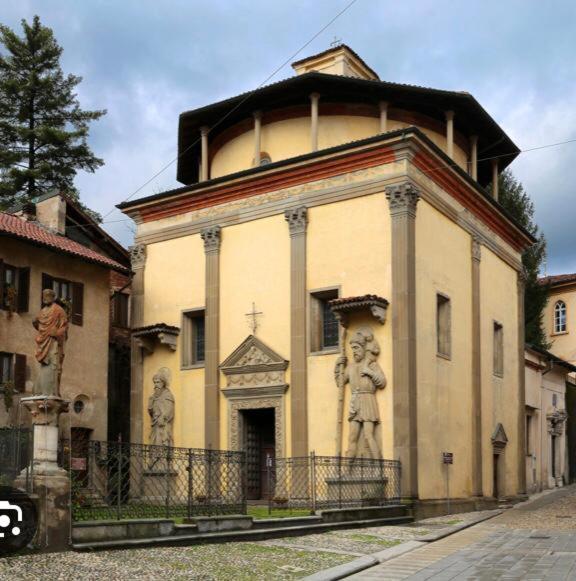 Appartamento Belvedere Castiglione Olona Bagian luar foto
